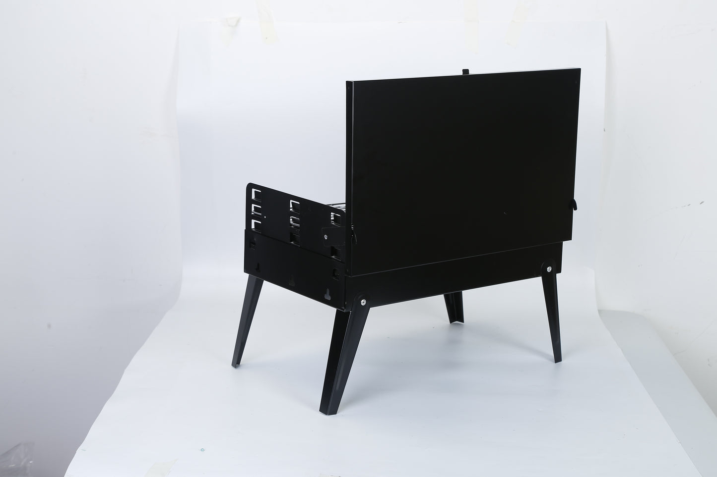 Portable Foldable Charcoal BBQ Suitcase Grill — 16.7″x10″x17.7″ Compact Outdoor Barbecue for Camping, Picnics & Backyard Grilling